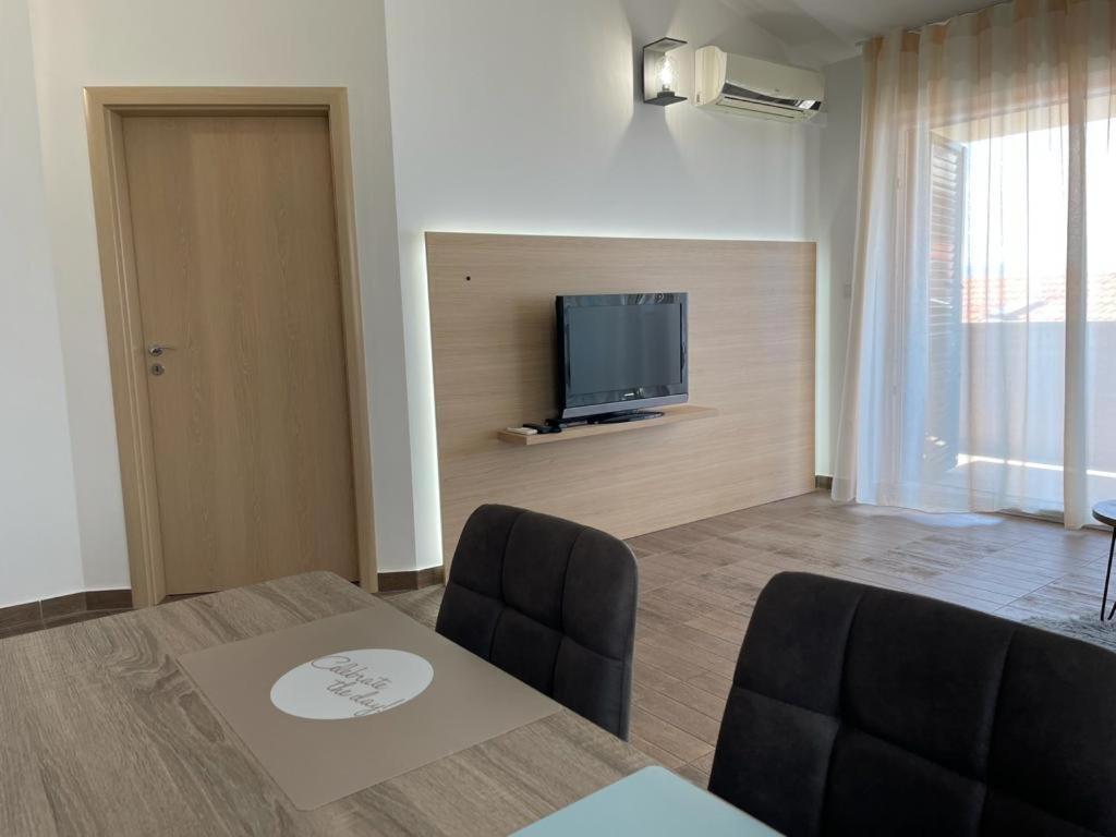 Apartments Vukovic Podstrana Quarto foto